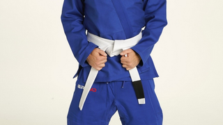 Blue Jiu Jitsu Gi to Stay Comfortable during Tournaments | BRAVO™